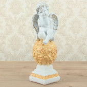 Сувенир Ангел на шаре (белый с золотом рис.жёлтым) (Гипс)